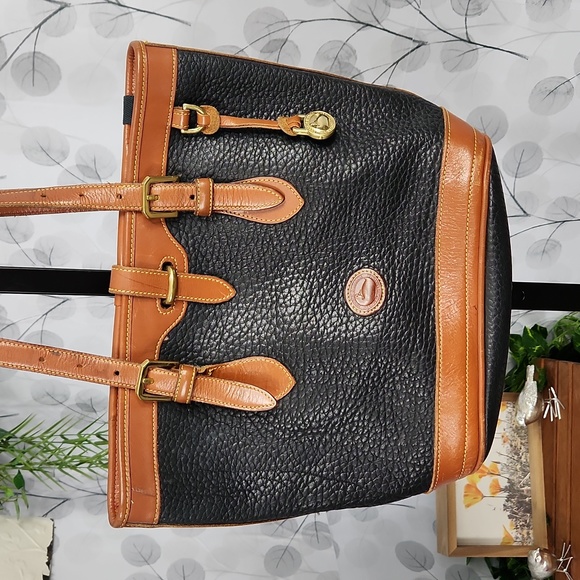 Vintage Dooney & Bourke Bucket Bag - Picture 3 of 16